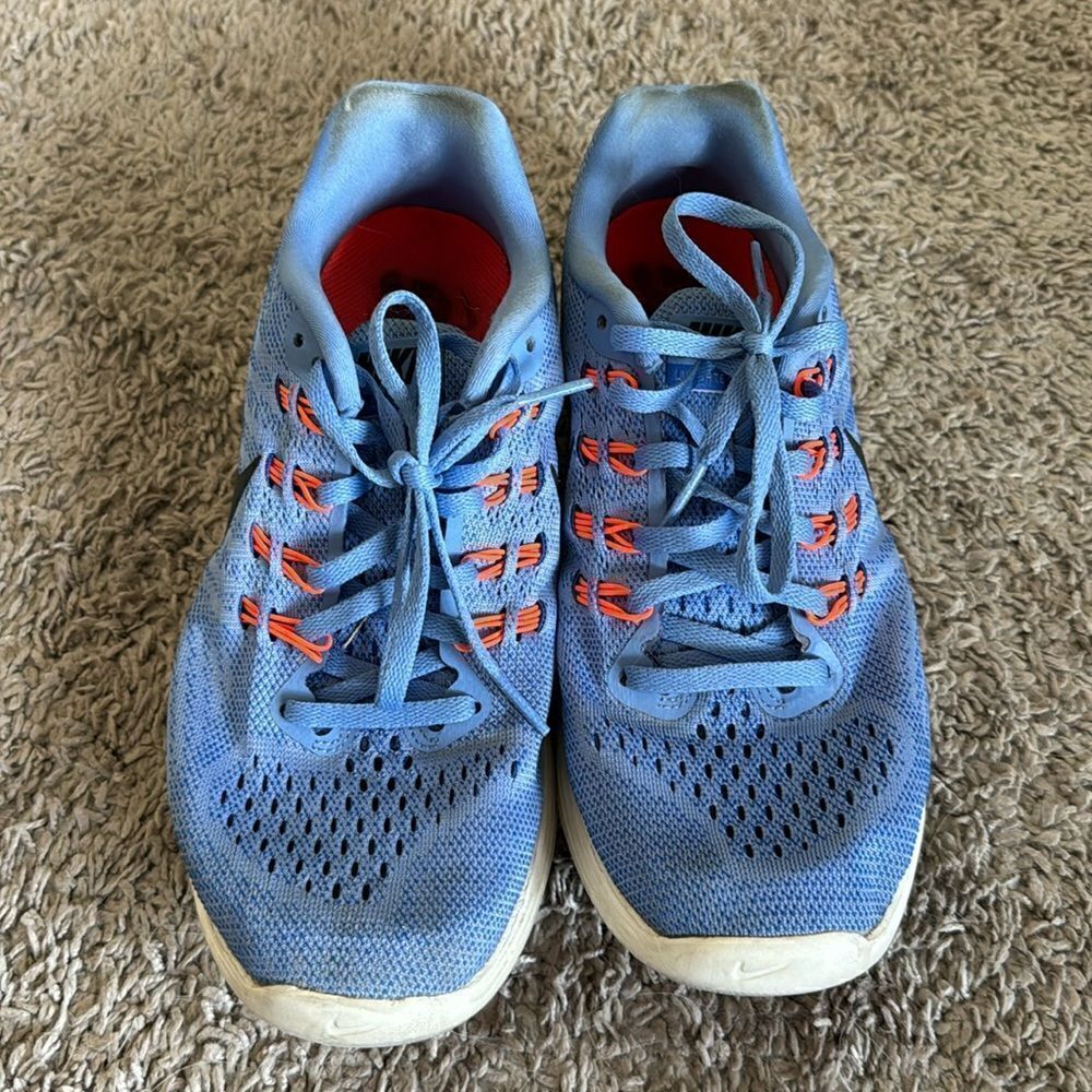Women’s Nike lunarlon running shoes 8.5